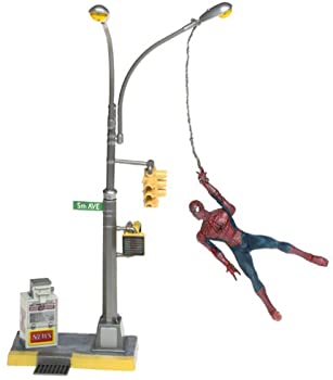 【中古】SpiderMan Movie ToyBiz Action Figure Web Swinging SpiderMan