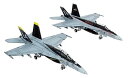 【中古】(非常に良い)プラッツ 1/144 アメリカ軍 F/A-18F スーパーホーネット 複座型 2機セット プラモデル AE144-2