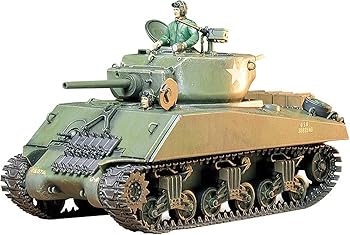 【中古】(非常に良い)タミヤ(TAMIYA) 1/35 ミリタリーミニチュアシリーズ No.139 アメリカ M4A3E2 中戦..
