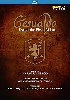 【中古】カルロ・ジェズアルド:デス・フォー・ファイヴ・ヴォイシズ-5声の死[Blu-ray Disc]【メーカー名】【メーカー型番】【ブランド名】Arthaus Musik *cl* クラシック バロッコ: Artist【商品説明】カルロ・ジェズアルド:デス・フォー・ファイヴ・ヴォイシズ-5声の死[Blu-ray Disc]Gesualdo: Death for Five Voices カルロ・ジェズアルド(1566頃-1613)ヴェルナー・ヘルツォークによるドキュメンタリー映像 演奏:イル・コンプレッソ・バロッコ/ジェズアルド・コンソート・オブ・ロンドン/《出演》ミルヴァ/パスクァーレ・ドノフリオ/サルヴァトーレ・カタラーノ他 収録時間:60分/音声:英,独,伊ステレオ2.0/字幕:仏,西/画面:16:9/REGIONAll(Code:0)/《DVD》片面二層ディスク《BD》単層25GB1080iHighDefinition(Upscale) DVD…102055の再発売,Blu-ray…初発売 ドイツの映画監督・脚本家・オペラ演出家であるヴェルナー・ヘルツォークの問題作です。題材となっているジェズアルドは16世紀イタリアの作曲家で、不貞を働いた妻と、その愛人を殺害したという強烈なエピソードで知られる人です。彼が書いた多くのマドリガーレは、和声や旋律などが当時としてはかなり奇妙なもので、長い間「理解不能」とされるなど不遇をかこっていましたが、20世紀になって、リゲティやフランツ・フンメル、シャリーノらがジェズアルドの生涯を題材としたオペラを書き、その生涯と共に作品もようやく理解され始めてきたのです。このヘルツォークの映像は、そんな脚色不要とも言えるジェズアルドの生涯を淡々と映像に綴っていきます。Gesualdo: Death for Five Voices カルロ・ジェズアルド(1566頃-1613)ヴェルナー・ヘルツォークによるドキュメンタリー映像 演奏:イル・コンプレッソ・バロッコ/ジェズアルド・コンソート・オブ・ロンドン/《出演》ミルヴァ/パスクァーレ・ドノフリオ/サルヴァトーレ・カタラーノ他 収録時間:60分/音声:英,独,伊ステレオ2.0/字幕:仏,西/画面:16:9/REGIONAll(Code:0)/《DVD》片面二層ディスク《BD》単層25GB1080iHighDefinition(Upscale) DVD…102055の再発売,Blu-ray…初発売 ドイツの映画監督・脚本家・オペラ演出家であるヴェルナー・ヘルツォークの問題作です。題材となっているジェズアルドは16世紀イタリアの作曲家で、不貞を働いた妻と、その愛人を殺害したという強烈なエピソードで知られる人です。彼が書いた多くのマドリガーレは、和声や旋律などが当時としてはかなり奇妙なもので、長い間「理解不能」とされるなど不遇をかこっていましたが、20世紀になって、リゲティやフランツ・フンメル、シャリーノらがジェズアルドの生涯を題材としたオペラを書き、その生涯と共に作品もようやく理解され始めてきたのです。このヘルツォークの映像は、そんな脚色不要とも言えるジェズアルドの生涯を淡々と映像に綴っていきます。Gesualdo: Death for Five Voices カルロ・ジェズアルド(1566頃-1613)ヴェルナー・ヘルツォークによるドキュメンタリー映像 演奏:イル・コンプレッソ・バロッコ/ジェズアルド・コンソート・オブ・ロンドン/《出演》ミルヴァ/パスクァーレ・ドノフリオ/サルヴァトーレ・カタラーノ他 収録時間:60分/音声:英,独,伊ステレオ2.0/字幕:仏,西/画面:16:9/REGIONAll(Code:0)/《DVD》片面二層ディスク《BD》単層25GB1080iHighDefinition(Upscale) DVD…102055の再発売,Blu-ray…初発売 ドイツの映画監督・脚本家・オペラ演出家であるヴェルナー・ヘルツォークの問題作です。題材となっているジェズアルドは16世紀イタリアの作曲家で、不貞を働いた妻と、その愛人を殺害したという強烈なエピソードで知られる人です。彼が書いた多くのマドリガーレは、和声や旋律などが当時としてはかなり奇妙なもので、長い間「理解不能」とされるなど不遇をかこっていましたが、20世紀になって、リゲティやフランツ・フンメル、シャリーノらがジェズアルドの生涯を題材としたオペラを書き、その生涯と共に作品もようやく理解され始めてきたのです。このヘルツォークの映像は、そんな脚色不要とも言えるジェズアルドの生涯を淡々と映像に綴っていきます。Gesualdo: Death for Five Voices カルロ・ジェズアルド(1566頃-1613)ヴェルナー・ヘルツォークによるドキュメンタリー映像 演奏:イル・コンプレッソ・バロッコ/ジェズアルド・コンソート・オブ・ロンドン/《出演》ミルヴァ/パスクァーレ・ドノフリオ/サルヴァトーレ・カタラーノ他 収録時間:60分/音声:英,独,伊ステレオ2.0/字幕:仏,西/画面:16:9/REGIONAll(Code:0)/《DVD》片面二層ディスク《BD》単層25GB1080iHighDefinition(Upscale) DVD…102055の再発売,Blu-ray…初発売 ドイツの映画監督・脚本家・オペラ演出家であるヴェルナー・ヘルツォークの問題作です。題材となっているジェズアルドは16世紀イタリアの作曲家で、不貞を働いた妻と、その愛人を殺害したという強烈なエピソードで知られる人です。彼が書いた多くのマドリガーレは、和声や旋律などが当時としてはかなり奇妙なもので、長い間「理解不能」とされるなど不遇をかこっていましたが、20世紀になって、リゲティやフランツ・フンメル、シャリーノらがジェズアルドの生涯を題材としたオペラを書き、その生涯と共に作品もようやく理解され始めてきたのです。このヘルツォークの映像は、そんな脚色不要とも言えるジェズアルドの生涯を淡々と映像に綴っていきます。Gesualdo: Death for Five Voices カルロ・ジェズアルド(1566頃-1613)ヴェルナー・ヘルツォークによるドキュメンタリー映像 演奏:イル・コンプレッソ・バロッコ/ジェズアルド・コンソート・オブ・ロンドン/《出演》ミルヴァ/パスクァーレ・ドノフリオ/サルヴァトーレ・カタラーノ他 収録時間:60分/音声:英,独,伊ステレオ2.0/字幕:仏,西/画面:16:9/REGIONAll(Code:0)/《DVD》片面二層ディスク《BD》単層25GB1080iHighDefinition(Upscale) DVD…102055の再発売,Blu-ray…初発売 ドイツの映画監督・脚本家・オペラ演出家であるヴェルナー・ヘルツォークの問題作です。題材となっているジェズアルドは16世紀イタリアの作曲家で、不貞を働いた妻と、その愛人を殺害したという強烈なエピソードで知られる人です。彼が書いた多くのマドリガーレは、和声や旋律などが当時としてはかなり奇妙なもので、長い間「理解不能」とされるなど不遇をかこっていましたが、20世紀になって、リゲティやフランツ・フンメル、シャリーノらがジェズアルドの生涯を題材としたオペラを書き、その生涯と共に作品もようやく理解され始めてきたのです。このヘルツォークの映像は、そんな脚色不要とも言えるジェズアルドの生涯を淡々と映像に綴っていきます。中古品のため使用に伴うキズ等がございますが、問題なくご使用頂ける商品です。画像はイメージ写真ですので商品のコンディション、付属品の有無については入荷の度異なります。当店にて、動作確認・点検・アルコール等のクリーニングを施しております。中古品のため限定特典や補償等は、商品名、説明に記載があっても付属しておりません予めご了承下さい。当店では初期不良に限り、商品到着から7日間は返品を 受付けております。他モールとの併売品の為、完売の際はご連絡致しますのでご了承ください。ご注文からお届けまで1、ご注文⇒ご注文は24時間受け付けております。2、注文確認⇒ご注文後、当店から注文確認メールを送信します。3、お届けまで3〜10営業日程度とお考え下さい。4、入金確認⇒前払い決済をご選択の場合、ご入金確認後、配送手配を致します。5、出荷⇒配送準備が整い次第、出荷致します。配送業者、追跡番号等の詳細をメール送信致します。6、到着⇒出荷後、1〜3日後に商品が到着します。　※離島、北海道、九州、沖縄は遅れる場合がございます。予めご了承下さい。お電話でのお問合せは少人数で運営の為受け付けておりませんので、メールにてお問合せお願い致します。営業時間　月〜金　10:00〜17:00お客様都合によるご注文後のキャンセル・返品はお受けしておりませんのでご了承下さい。0