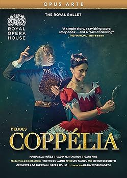 【中古】英国ロイヤル・バレエ《コッペリア》 [DVD, 日本語解説]【メーカー名】【メーカー型番】【ブランド名】【商品説明】英国ロイヤル・バレエ《コッペリア》 [DVD, 日本語解説]『コッペリア』 3幕のバレエ 英国ロイヤル・バレエ 音楽: レオ・ドリーブ 振付・演出: ニネット・ド・ヴァロア 原振付: レフ・イワノフ、エンリコ・チェケッティ スワニルダ…マリアネラ・ヌニェス フランツ…ワディム・ムンタギロフ コッペリウス…ギャリー・エイヴィス コッペリア…アシュリー・ディーン 市長…クリストファー・サンダース 宿の主人…エンリコ・モンテス スワニルダの友人たち…ミカ・ブラッドベリ、イザベラ・ガスパリーニ、 ハンナ・グレンネル、ミーガン・グレース・ヒンキス、 ロマニー・パジャック、レティシア・ストック ほか 英国ロイヤル・バレエ コヴェントガーデン王立歌劇場管弦楽団 バリー・ワーズワース (指揮) 振付・演出: ニネット・ド・ヴァロア 原振付: レフ・イワノフ、エンリコ・チェケッティ 台本…シャルル・ニュイッテル、アルトゥール・サン=レオン E.T.A.ホフマン『砂男』による 美術…オズバート・ランカスター 照明…ジョン・B.リード 舞台…クリストファー・カー 【特典映像】 ・ロイヤル・バレエが「コッペリア」を愛するわけ ・リハーサル風景 ・メール・パーク、ダーシー・バッセル、マリアネラ・ヌニェス 「コッペリア」を語る ・キャスト・ギャラリー 収録: 2019年11月29日、12月10日 コヴェントガーデン王立歌劇場 収録時間:本編105分、特典映像14分 字幕(特典映像のみ): 日本語、英語、フランス語、ドイツ語、韓国語 映像 16: 9 NTSC All Region 片面2層(DVD、Blu-ray) 音声 LPCM 2.0 & DTS Digital Surround 5.1(DVD) 【ヌニェスとムンタギロフ、ロイヤル・バレエのスーパースター共演による《コッペリア》】 1870年パリのオペラ座で初演された「コッペリア」。ドリーブの手になる東欧の民族舞踊音楽を多く取り入れ、優美で生気に満ちた音楽は、チャイコフスキーのバレエ作品にも大きな影響を与えたといわれています。一方、この「コッペリア」の振付けは、初演時のサン=レオンを筆頭に優れた振付家が幾つものバージョンを創作しています。本映像はレフ・イワノフとエンリコ・チェケッティがサンクトペテルブルク帝室劇場のために創作した原振付けに、英国ロイヤル・バレエの創始者ニネット・ド・ヴァロアが手を加え1954年に初演された格調高い伝統のプロダクションです。10年ぶりに舞台に掛けられた2019年の公演は、マリアネラ・ヌニェスとワディム・ムンタギロフという、ロイヤル・バレエのプリンシバルを代表する二人の共演となりました。ヌニェスの愛らしくも堂々とした身のこなし、ムンタギロフの軽快なダンスが何と言っても魅力です。ギャリー・エイヴィス演じるコッペリウス博士の熱演ぶりにも注目。新しい定番と呼べそうな作品です。『コッペリア』 3幕のバレエ 英国ロイヤル・バレエ 音楽: レオ・ドリーブ 振付・演出: ニネット・ド・ヴァロア 原振付: レフ・イワノフ、エンリコ・チェケッティ スワニルダ…マリアネラ・ヌニェス フランツ…ワディム・ムンタギロフ コッペリウス…ギャリー・エイヴィス コッペリア…アシュリー・ディーン 市長…クリストファー・サンダース 宿の主人…エンリコ・モンテス スワニルダの友人たち…ミカ・ブラッドベリ、イザベラ・ガスパリーニ、 ハンナ・グレンネル、ミーガン・グレース・ヒンキス、 ロマニー・パジャック、レティシア・ストック ほか 英国ロイヤル・バレエ コヴェントガーデン王立歌劇場管弦楽団 バリー・ワーズワース (指揮) 振付・演出: ニネット・ド・ヴァロア 原振付: レフ・イワノフ、エンリコ・チェケッティ 台本…シャルル・ニュイッテル、アルトゥール・サン=レオン E.T.A.ホフマン『砂男』による 美術…オズバート・ランカスター 照明…ジョン・B.リード 舞台…クリストファー・カー 【特典映像】 ・ロイヤル・バレエが「コッペリア」を愛するわけ ・リハーサル風景 ・メール・パーク、ダーシー・バッセル、マリアネラ・ヌニェス 「コッペリア」を語る ・キャスト・ギャラリー 収録: 2019年11月29日、12月10日 コヴェントガーデン王立歌劇場 収録時間:本編105分、特典映像14分 字幕(特典映像のみ): 日本語、英語、フランス語、ドイツ語、韓国語 映像 16: 9 NTSC All Region 片面2層(DVD、Blu-ray) 音声 LPCM 2.0 & DTS Digital Surround 5.1(DVD) 【ヌニェスとムンタギロフ、ロイヤル・バレエのスーパースター共演による《コッペリア》】 1870年パリのオペラ座で初演された「コッペリア」。ドリーブの手になる東欧の民族舞踊音楽を多く取り入れ、優美で生気に満ちた音楽は、チャイコフスキーのバレエ作品にも大きな影響を与えたといわれています。一方、この「コッペリア」の振付けは、初演時のサン=レオンを筆頭に優れた振付家が幾つものバージョンを創作しています。本映像はレフ・イワノフとエンリコ・チェケッティがサンクトペテルブルク帝室劇場のために創作した原振付けに、英国ロイヤル・バレエの創始者ニネット・ド・ヴァロアが手を加え1954年に初演された格調高い伝統のプロダクションです。10年ぶりに舞台に掛けられた2019年の公演は、マリアネラ・ヌニェスとワディム・ムンタギロフという、ロイヤル・バレエのプリンシバルを代表する二人の共演となりました。ヌニェスの愛らしくも堂々とした身のこなし、ムンタギロフの軽快なダンスが何と言っても魅力です。ギャリー・エイヴィス演じるコッペリウス博士の熱演ぶりにも注目。新しい定番と呼べそうな作品です。『コッペリア』 3幕のバレエ 英国ロイヤル・バレエ 音楽: レオ・ドリーブ 振付・演出: ニネット・ド・ヴァロア 原振付: レフ・イワノフ、エンリコ・チェケッティ スワニルダ…マリアネラ・ヌニェス フランツ…ワディム・ムンタギロフ コッペリウス…ギャリー・エイヴィス コッペリア…アシュリー・ディーン 市長…クリストファー・サンダース 宿の主人…エンリコ・モンテス スワニルダの友人たち…ミカ・ブラッドベリ、イザベラ・ガスパリーニ、 ハンナ・グレンネル、ミーガン・グレース・ヒンキス、 ロマニー・パジャック、レティシア・ストック ほか 英国ロイヤル・バレエ コヴェントガーデン王立歌劇場管弦楽団 バリー・ワーズワース (指揮) 振付・演出: ニネット・ド・ヴァロア 原振付: レフ・イワノフ、エンリコ・チェケッティ 台本…シャルル・ニュイッテル、アルトゥール・サン=レオン E.T.A.ホフマン『砂男』による 美術…オズバート・ランカスター 照明…ジョン・B.リード 舞台…クリストファー・カー 【特典映像】 ・ロイヤル・バレエが「コッペリア」を愛するわけ ・リハーサル風景 ・メール・パーク、ダーシー・バッセル、マリアネラ・ヌニェス 「コッペリア」を語る ・キャスト・ギャラリー 収録: 2019年11月29日、12月10日 コヴェントガーデン王立歌劇場 収録時間:本編105分、特典映像14分 字幕(特典映像のみ): 日本語、英語、フランス語、ドイツ語、韓国語 映像 16: 9 NTSC All Region 片面2層(DVD、Blu-ray) 音声 LPCM 2.0 & DTS Digital Surround 5.1(DVD) 【ヌニェスとムンタギロフ、ロイヤル・バレエのスーパースター共演による《コッペリア》】 1870年パリのオペラ座で初演された「コッペリア」。ドリーブの手になる東欧の民族舞踊音楽を多く取り入れ、優美で生気に満ちた音楽は、チャイコフスキーのバレエ作品にも大きな影響を与えたといわれています。一方、この「コッペリア」の振付けは、初演時のサン=レオンを筆頭に優れた振付家が幾つものバージョンを創作しています。本映像はレフ・イワノフとエンリコ・チェケッティがサンクトペテルブルク帝室劇場のために創作した原振付けに、英国ロイヤル・バレエの創始者ニネット・ド・ヴァロアが手を加え1954年に初演された格調高い伝統のプロダクションです。10年ぶりに舞台に掛けられた2019年の公演は、マリアネラ・ヌニェスとワディム・ムンタギロフという、ロイヤル・バレエのプリンシバルを代表する二人の共演となりました。ヌニェスの愛らしくも堂々とした身のこなし、ムンタギロフの軽快なダンスが何と言っても魅力です。ギャリー・エイヴィス演じるコッペリウス博士の熱演ぶりにも注目。新しい定番と呼べそうな作品です。中古品のため使用に伴うキズ等がございますが、問題なくご使用頂ける商品です。画像はイメージ写真ですので商品のコンディション、付属品の有無については入荷の度異なります。当店にて、動作確認・点検・アルコール等のクリーニングを施しております。中古品のため限定特典や補償等は、商品名、説明に記載があっても付属しておりません予めご了承下さい。当店では初期不良に限り、商品到着から7日間は返品を 受付けております。他モールとの併売品の為、完売の際はご連絡致しますのでご了承ください。ご注文からお届けまで1、ご注文⇒ご注文は24時間受け付けております。2、注文確認⇒ご注文後、当店から注文確認メールを送信します。3、お届けまで3〜10営業日程度とお考え下さい。4、入金確認⇒前払い決済をご選択の場合、ご入金確認後、配送手配を致します。5、出荷⇒配送準備が整い次第、出荷致します。配送業者、追跡番号等の詳細をメール送信致します。6、到着⇒出荷後、1〜3日後に商品が到着します。　※離島、北海道、九州、沖縄は遅れる場合がございます。予めご了承下さい。お電話でのお問合せは少人数で運営の為受け付けておりませんので、メールにてお問合せお願い致します。営業時間　月〜金　10:00〜17:00お客様都合によるご注文後のキャンセル・返品はお受けしておりませんのでご了承下さい。0