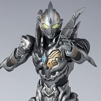 【中古】バンダイ(BANDAI) S.H.Figuarts ウルトラマントリガー トリガーダーク (魂ウェブ商店限定)