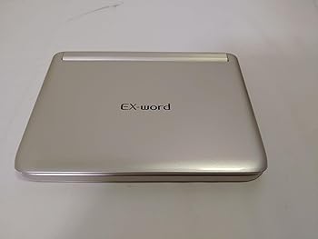 【中古】カシオ XD-SG6850（ココチモ限定モデル）【メーカー名】【メーカー型番】【ブランド名】ノーブランド品 電子辞書 【商品説明】カシオ XD-SG6850（ココチモ限定モデル）EX-wordは電子辞書です。 さまざまなジャンルのコンテンツを豊富に収録し、学習に役立つ機能を搭載しています。 単語の意味を調べるだけでなく、写真やイラストで知識を広げたり、音声で理解を深めたり、アイデア探しや趣味・教養を高めることにもお使いいただけます。EX-wordは電子辞書です。 さまざまなジャンルのコンテンツを豊富に収録し、学習に役立つ機能を搭載しています。 単語の意味を調べるだけでなく、写真やイラストで知識を広げたり、音声で理解を深めたり、アイデア探しや趣味・教養を高めることにもお使いいただけます。EX-wordは電子辞書です。 さまざまなジャンルのコンテンツを豊富に収録し、学習に役立つ機能を搭載しています。 単語の意味を調べるだけでなく、写真やイラストで知識を広げたり、音声で理解を深めたり、アイデア探しや趣味・教養を高めることにもお使いいただけます。EX-wordは電子辞書です。 さまざまなジャンルのコンテンツを豊富に収録し、学習に役立つ機能を搭載しています。 単語の意味を調べるだけでなく、写真やイラストで知識を広げたり、音声で理解を深めたり、アイデア探しや趣味・教養を高めることにもお使いいただけます。EX-wordは電子辞書です。 さまざまなジャンルのコンテンツを豊富に収録し、学習に役立つ機能を搭載しています。 単語の意味を調べるだけでなく、写真やイラストで知識を広げたり、音声で理解を深めたり、アイデア探しや趣味・教養を高めることにもお使いいただけます。中古品のため使用に伴うキズ等がございますが、問題なくご使用頂ける商品です。画像はイメージ写真ですので商品のコンディション、付属品の有無については入荷の度異なります。当店にて、動作確認・点検・アルコール等のクリーニングを施しております。中古品のため限定特典や補償等は、商品名、説明に記載があっても付属しておりません予めご了承下さい。当店では初期不良に限り、商品到着から7日間は返品を 受付けております。他モールとの併売品の為、完売の際はご連絡致しますのでご了承ください。ご注文からお届けまで1、ご注文⇒ご注文は24時間受け付けております。2、注文確認⇒ご注文後、当店から注文確認メールを送信します。3、お届けまで3〜10営業日程度とお考え下さい。4、入金確認⇒前払い決済をご選択の場合、ご入金確認後、配送手配を致します。5、出荷⇒配送準備が整い次第、出荷致します。配送業者、追跡番号等の詳細をメール送信致します。6、到着⇒出荷後、1〜3日後に商品が到着します。　※離島、北海道、九州、沖縄は遅れる場合がございます。予めご了承下さい。お電話でのお問合せは少人数で運営の為受け付けておりませんので、メールにてお問合せお願い致します。営業時間　月〜金　10:00〜17:00お客様都合によるご注文後のキャンセル・返品はお受けしておりませんのでご了承下さい。0