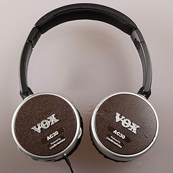 【中古】(非常に良い)VOX ヘッドフォン amPlug内蔵 amPhones AC30 ギターに直接プラグ・イン 個人練習に最適 電池駆動 エフェクト内蔵 定番ヴィンテージサウンド