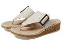 送料無料 Bzees レディース 女性用 シューズ 靴 サンダル Bay Wedge Sandals - Natural Beige
