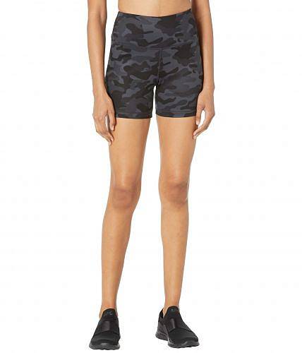 送料無料 ジョッキーアクティブ Jockey Active レディース 女性用 ファッション ショートパンツ 短パン High-Waist Bike Shorts 5&quot; - Black Camo