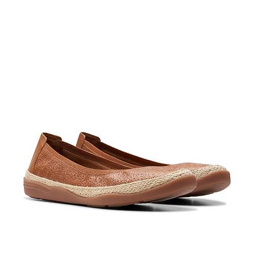 送料無料 クラークス Clarks レディース 女性用 シューズ 靴 フラット Elaina Rae - Tan Leather