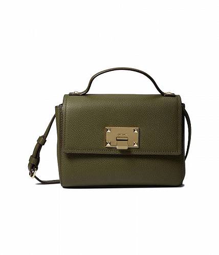 こちらの商品は ダナキャランニューヨーク DKNY レディース 女性用 バッグ 鞄 バックパック リュック Parker Flap Crossbody - Military Green です。 注文後のサイズ変更・キャンセルは出来ませんので、十分なご検討の上でのご注文をお願いいたします。 ※靴など、オリジナルの箱が無い場合がございます。ご確認が必要な場合にはご購入前にお問い合せください。 ※画面の表示と実物では多少色具合が異なって見える場合もございます。 ※アメリカ商品の為、稀にスクラッチなどがある場合がございます。使用に問題のない程度のものは不良品とは扱いませんのでご了承下さい。 ━ カタログ（英語）より抜粋 ━ Bring that class to your timeless style by carrying the DKNY(R) Parker Flap Crossbody. Leather construction. Flip-lock closure with a secured flap. Durable top handle. Adjustable crossbody strap. One zippered and one slip-in pocket in the interior. One slip-in exterior compartment. Signature hardware on the flap. Textile lining. 実寸（参考値）： Bottom Width: 約 20.32 cm Depth: 約 6.35 cm Height: 約 16.51 cm Strap Length: 約 129.54 cm Strap Drop: 約 62.23 cm Handle Length: 約 17.78 cm Handle Drop: 約 3.81 cm Weight: 約 480 g