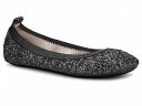 こちらの商品は ヨシサムラ Yosi Samra Kids 女の子用 キッズシューズ 子供靴 フラット Miss Samara Glitter Ballet Flat (Toddler/Little Kid/Big Kid) - Black Chunky Glitter です。 注文後のサイズ変更・キャンセルは出来ませんので、十分なご検討の上でのご注文をお願いいたします。 ※靴など、オリジナルの箱が無い場合がございます。ご確認が必要な場合にはご購入前にお問い合せください。 ※画面の表示と実物では多少色具合が異なって見える場合もございます。 ※アメリカ商品の為、稀にスクラッチなどがある場合がございます。使用に問題のない程度のものは不良品とは扱いませんのでご了承下さい。 ━ カタログ（英語）より抜粋 ━ Let your little one dazzle like a diva by wearing the Yosi Samra(TM) Kids Miss Samara Glitter Ballet Flat. Synthetic upper. Fabric lining. Cushioned footbed for utmost comfort. Slip-on style. Allover chunky glitter detailing. Round toe. Pull tabs for easy wear and removal. Rubber outsole with high traction and durability. ■サイズの幅(オプション)について Slim &lt; Narrow &lt; Medium &lt; Wide &lt; Extra Wide S &lt; N &lt; M &lt; W A &lt; B &lt; C &lt; D &lt; E &lt; EE(2E) &lt; EEE(3E) ※足幅は左に行くほど狭く、右に行くほど広くなります ※標準はMedium、M、D(またはC)となります ※メーカー毎に表記が異なる場合もございます