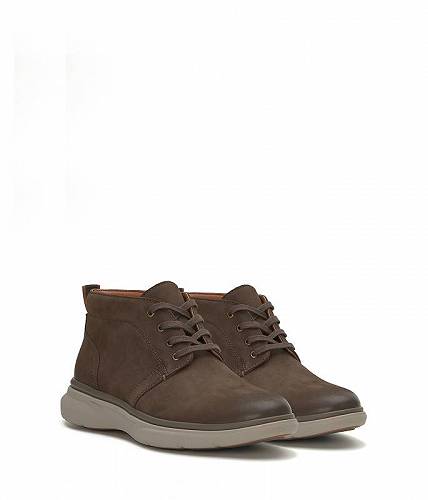 送料無料 ヴィンスカムート Vince Camuto メンズ 男性用 シューズ 靴 ブーツ チャッカブーツ Tadesse Chukka Boot - Mocha