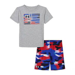 送料無料 アンダーアーマー Under Armour Kids 男の子用 ファッション 子供服 セット Freedom Flag Camo Short Set (Little Kid) - Mod Gray