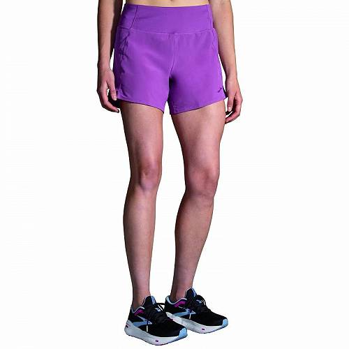 こちらの商品は ブルックス Brooks レディース 女性用 ファッション ショートパンツ 短パン Chaser 5&quot; Shorts - Washed Plum です。 注文後のサイズ変更・キャンセルは出来ませんので、十分なご検討の上でのご注文をお願いいたします。 ※靴など、オリジナルの箱が無い場合がございます。ご確認が必要な場合にはご購入前にお問い合せください。 ※画面の表示と実物では多少色具合が異なって見える場合もございます。 ※アメリカ商品の為、稀にスクラッチなどがある場合がございます。使用に問題のない程度のものは不良品とは扱いませんのでご了承下さい。 ━ カタログ（英語）より抜粋 ━ The primary materials that compose this product contain a minimum of 20 percent recycled content. Brooks(R) Chaser 5&quot; Shorts feature a high-waisted pair of shorts with elastic waistband so your shorts stay right in place during any activity and side hand pockets for essentials. Constructed with DriLayer(R) fabric which wicks sweat away to keep you comfortable and dry. Available in three color options. 89% recycled polyester, 11% spandex;Shell 2: 78% polyester, 22% spandex;Lining: 92% polyester, 8% spandex. Machine wash, tumble dry. Product measurements were taken using size SM (US 4-6), inseam 5. サイズにより異なりますので、あくまで参考値として参照ください. 実寸（参考値）： Waist Measurement: 約 68.58 cm Outseam: 約 27.94 cm Inseam: 約 12.70 cm Front Rise: 約 27.94 cm Back Rise: 約 35.56 cm Leg Opening: 約 60.96 cm