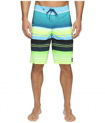 送料無料 クイックシルバー Quiksilver メンズ 男性用 スポーツ・アウトドア用品 水着 Everyday Stripe Vee 21" Boardshorts - Moroccan Blue