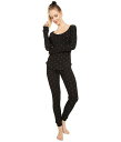  vbV Plush fB[X p t@bV pW} Q Thermal Heart Pajama + Scrunchie Set - Black/Red