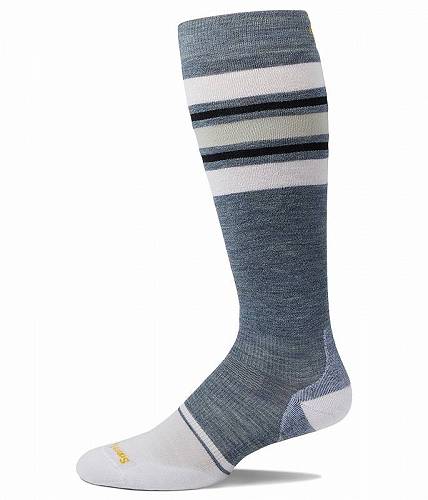 こちらの商品は スマートウール Smartwool メンズ 男性用 ファッション ソックス 靴下 スリッパ Snowboard Targeted Cushion Stripe Extra Stretch Over the Calf - Pewter Blue です。 注文後のサイズ変更・キャンセルは出来ませんので、十分なご検討の上でのご注文をお願いいたします。 ※靴など、オリジナルの箱が無い場合がございます。ご確認が必要な場合にはご購入前にお問い合せください。 ※画面の表示と実物では多少色具合が異なって見える場合もございます。 ※アメリカ商品の為、稀にスクラッチなどがある場合がございます。使用に問題のない程度のものは不良品とは扱いませんのでご了承下さい。 ━ カタログ（英語）より抜粋 ━ The primary materials that compose this product contain a minimum of 20 percent recycled content. Enjoy comfort and performance together by wearing Smartwool(R) Snowboard Targeted Cushion Stripe Extra Stretch Over the Calf socks. Indestructawool(TM) technology with extended durability zones. 4 Degree(TM) elite fit system for a dialed-in, performance-oriented fit. Shred Shield(TM) technology reduces wear from toes. Extra stretch calf for greater comfort that accommodates fuller calves. Wider welt for secure fit and comfort. Body-mapped mesh zones for added breathability. 60% merino wool, 11% nylon, 27% recycled nylon, 2% elastane. Machine wash warm, tumble dry low. Made in the USA.