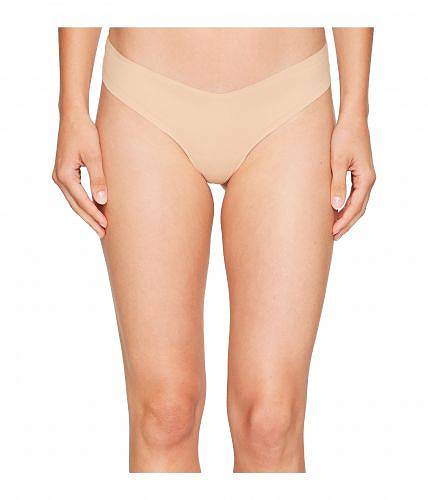 こちらの商品は コマンドー Commando レディース 女性用 ファッション 下着 ショーツ Solid Thong CT01 - True Nude です。 商品は弊社アメリカ支社からの取り寄せとなります。あす楽、代引きでの発送はお受けできません。 注文後のサイズ変更・キャンセルは出来ませんので、十分なご検討の上でのご注文をお願いいたします。 ※靴など、オリジナルの箱が無い場合がございます。ご確認が必要な場合にはご購入前にお問い合せください。 ※画面の表示と実物では多少色具合が異なって見える場合もございます。 ※ご入金確認後、商品の発送まで1から3週間ほどかかります。 ※アメリカ商品の為、稀にスクラッチなどがある場合がございます。使用に問題のない程度のものは不良品とは扱いませんのでご了承下さい。 ━ カタログ（英語）より抜粋 ━ A commando(R) thong feels and looks like nothing, but is far, far better than nothing. Solid thong is fabricated from a sleek and smooth stretch microfiber. Invisible edges offer undetectable wear. Low rise. Lined gusset. A SM/MD fits sizes 0-8 and a MD/LG fits 8-14. Style #CT01. 72% nylon, 28% spandex. Hand wash cold, drip dry. Made in the U.S.A. If you're not fully satisfied with your purchase, you are welcome to return any unworn and unwashed items with tags intact and original packaging included.