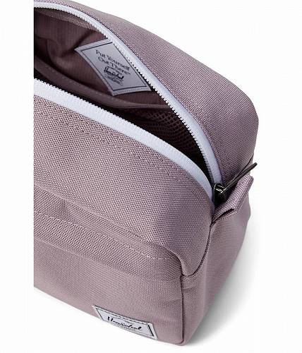 送料無料 ハーシェルサプライ Herschel Supply Co. バッグ 鞄 旅行用アクセサリー 携行用品 Chapter Travel Kit - Nirvana 3