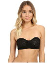 こちらの商品は ワコール Wacoal レディース 女性用 ファッション 下着 ブラジャー Halo Lace Strapless Underwire Bra - Black です。 商品は弊社アメリカ支社からの取り寄せとなります。あす楽、代引きでの発送はお受けできません。 注文後のサイズ変更・キャンセルは出来ませんので、十分なご検討の上でのご注文をお願いいたします。 ※靴など、オリジナルの箱が無い場合がございます。ご確認が必要な場合にはご購入前にお問い合せください。 ※画面の表示と実物では多少色具合が異なって見える場合もございます。 ※ご入金確認後、商品の発送まで1から3週間ほどかかります。 ※アメリカ商品の為、稀にスクラッチなどがある場合がございます。使用に問題のない程度のものは不良品とは扱いませんのでご了承下さい。 ━ カタログ（英語）より抜粋 ━ An elegant lace bra that molds to your body beautifully. Strapless underwire bra in flat floral stretch nylon lace. Inner support sling on DD and DDD cups. Cups are molded to provide shape since there is no padding. Silicone taping along the sweetheart neckline prevents slipping. Side supports. Detachable shoulder straps offer convertible wear. Three-column and two-row hook-and-eye back closure. Style #854205. 82% nylon, 18% spandex. Hand wash warm and hang to dry. If you're not fully satisfied with your purchase, you are welcome to return any unworn and unwashed items with tags intact and original packaging included.