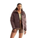 こちらの商品は オン On レディース 女性用 ファッション アウター ジャケット コート ダウン・ウインターコート Challenger Jacket - Grape です。 注文後のサイズ変更・キャンセルは出来ませんので、十分なご検討の上でのご注文をお願いいたします。 ※靴など、オリジナルの箱が無い場合がございます。ご確認が必要な場合にはご購入前にお問い合せください。 ※画面の表示と実物では多少色具合が異なって見える場合もございます。 ※アメリカ商品の為、稀にスクラッチなどがある場合がございます。使用に問題のない程度のものは不良品とは扱いませんのでご了承下さい。 ━ カタログ（英語）より抜粋 ━ The On(TM) Challenger Jacket is perfect to keep you cozy and comfortable all day long. The regular-fit jacket has a hooded construction with full sleeves, front zipper closure, and a puffer silhouette all over. The jacket has a zipper closure at the back for added comfort. Front and interior pockets. Material:Main: 85% polyamide, 15% elastane;Contrast: 100% polyamide;Lining:90% polyamide, 10% elastane;Pocketing: 82% polyamide, 18%/elastane;Filling: 100% polyester;Padding: 100% polyester. Machine wash, tumble dry. ※掲載の寸法や重さはサイズ「SM」を計測したものです. サイズにより異なりますので、あくまで参考値として参照ください. 実寸（参考値）： Length: 約 66.04 cm Sleeve Length: 約 88.90 cm