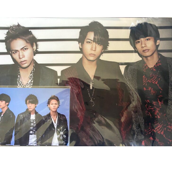 Rakuten - KAT-TUN 【クリアファイル＋オリジナルフォトセット（集合）】ライブ 2018 UNION 公式グッズ＋【KAT-TUN】公式写真 1種 セット
