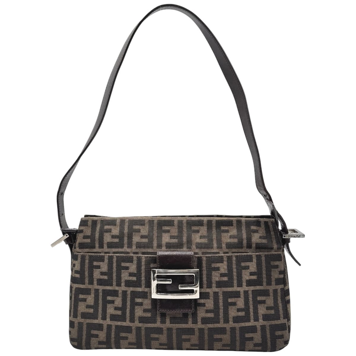 FENDI - 【中古】FENDI フェンディ ショルダーバッグ ズッカ ブラウン 26566