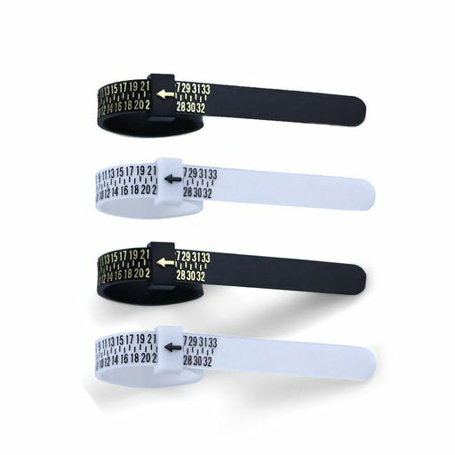 【セット内容】梱包:リングゲージ4個(2白、2黒)。1号から30号まで計測可能です。 【精巧な仕上がり】リングサイズ測定ツールは精巧な仕上がりで、PP素材で作られており、耐摩耗性があり、柔らかく、曲げても簡単に損傷しません。 【機能】婚約指輪、ダイヤモンドリング、エタニティリング、プロポーズ、リング、誕生日リング、パーティーギフト結婚指輪のリングサイズを測定するのに非常に便利で。 【易于使用】あなたはあなたの手のリングとして、それを入れて測定するために適切な場所にそれを調整する必要があります。 【再利用可能で調節可能】このリングサイザーはジッパーのように機能しますが、滑り落ちます。再利用可能で、耐久性があり、調整が簡単です。結婚指輪、婚約指輪の採寸に適しています。