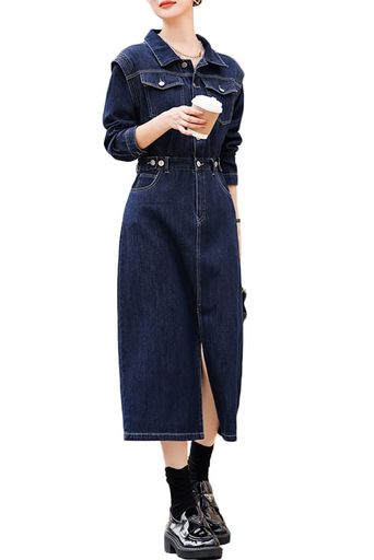 デイリーに大活躍してくれる大人カジュアルにぴったりなデニムワンピースです。流行に左右されず着用いただける優秀なワンピで、どんな着こなしにも合わせやすいすっきりとしたベーシックなフォルムが魅力! 上半身は前ボタン式のシャツワンピースの仕様で、...