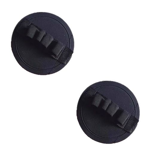 【商品紹介】 ゴム製(2 個入り、重量 50g、カラー:ブラック)。直径 135mm、厚さ約 1.48mm の円形状で、伸縮性に優れ使いやすい。ぬるま湯での洗顔や石鹸洗浄、スクラビング、ボディローション塗布時に使用し、肌トリートメントをサポートするアイテムです。 【商品サイズ】 直径 135mm、厚さ約 1.48mm 。手のひらにフィットするサイズで、使い勝手が良いです。 【使用方法】 1.ぬるま湯で肌を洗う。 2.石鹸で肌を洗う。 3.皮膚の表面をブラッシングする。 4.ボディローションで包む。 【製品の特徴】 伸縮性が強く、使いやすい。 上質な肌触りの生地で、肌に負担をかけない。 細かいクローズフットステッチで、耐久性に優れる。 【製品のメリット】 お手入れが簡単(洗浄しやすく、繰り返し使用可)。 品質が良く(縫製が細かく、ひび割れしにくい)。 肌に優しい(肌を模したテクスチャで刺激少ない)。 通気性が良く(蒸れにくく、快適な使用感)。