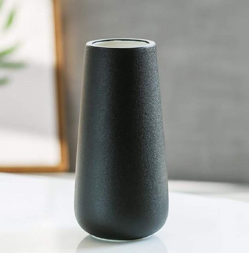 サイズ:高さ:小:20cm、大:25cm 材質:陶器 色:ホワイト 制作・梱包には細心の注意をしております。 北欧風の花瓶は、さまざまなインテリアの家にぴったりです。さまざまな花に適しています。