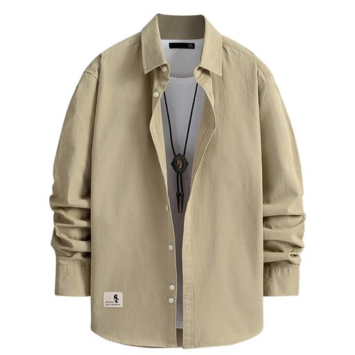 【素材】サンマドラのシャツはやわらかい手触りの100%綿を採用しており、肌触りが良い。コットン100%を採用することで軽さとしなやかさが向上しました。さらに柔軟加工を施し、肌当たりもやわらかな風合いに仕上げられています。「抗菌・防臭」加工済みで汗が気になる夏のお出掛けなどにも活躍間違いなしです。 【デザイン】前ボタンを閉めても開けても衿が立つ立体設計のボタンダウンカラー。後見頃のタックをなくすことですっきりとしたシルエット&amp;ハンガーループを付けてカジュアルな印象に。シャツの印象を大きく左右する衿元。カーブ台襟を使用することで、ストレスなく自然に首に沿う仕様に。襟先は少し小さめなレギュラーカラー採用しております。 【カラー・スタイル】五つの色が選ばれます:イエロー・ブラック・グリーン・ベージュ・グレー。通気性に優れ、柔らかい肌さわりを与えてくれる。シンプルなデザインなのでどんなコーデにも合わせ易く、色々と着回し出来る色チ買いで欲しくなる1着。程よい厚みの生地は季節を問わず活躍してくれ、休日のカジュアルスタイルや、ビジネスにもハマる万能シャツ。春夏秋冬も使える。