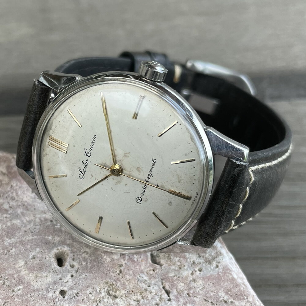 【中古品】【OH済み】SEIKO/セイコー Cronos/クロノス 最上位クラスの23石 機械式 手巻き時計 精工舎亀戸工場 1960年代製造品 動作確認済み クリーニング/ケース磨き/風防磨き済み アンティークウォッチ 中三針 イタリアンレザーベルト付き