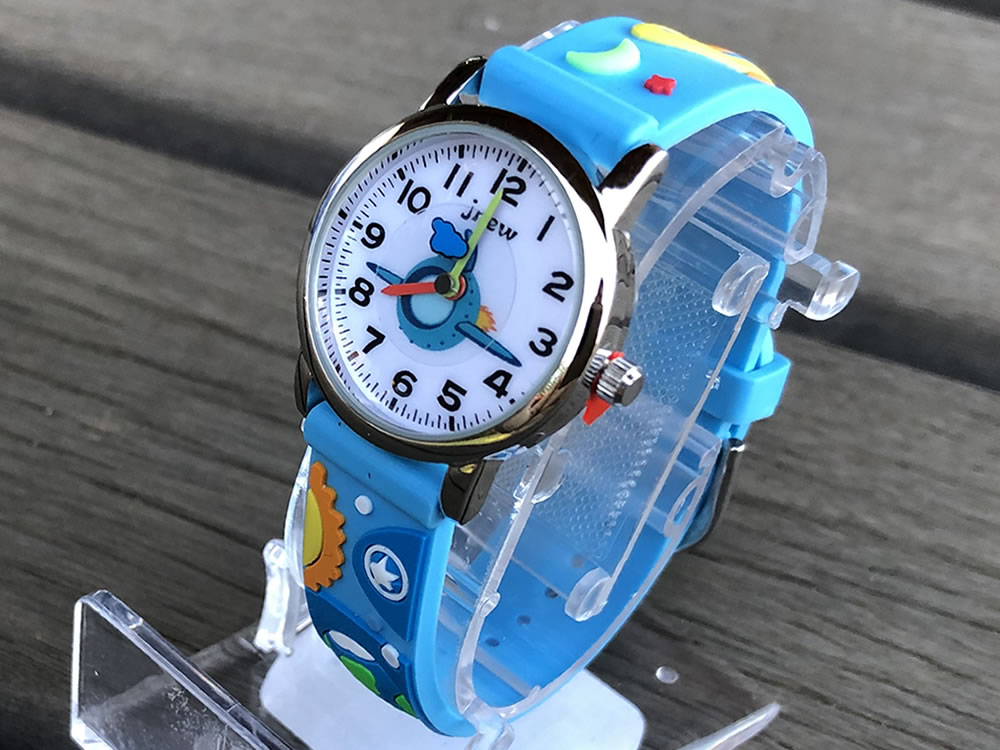 JNEW KIDS/キッズウォッチ 男の子 ロケット＆星 宇宙の旅 子供用のプレゼントに! ブルーとブラック 可愛い/カワイイ、キュートな3D/立体模様のウォッチ 生活防水 ラバーベルトの腕時計
