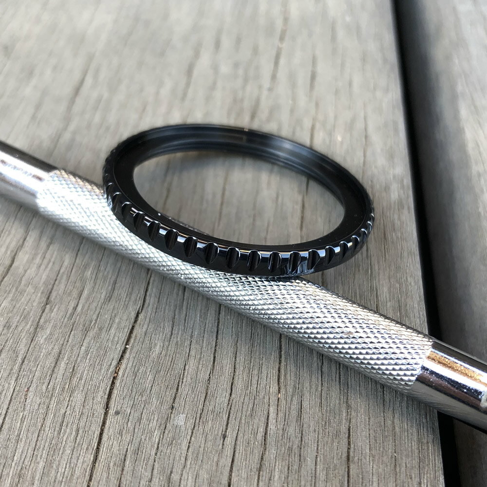 LEVEL7 2014年3月、『オンリーワン』をブランドコンセプトにオールハンドメイドのレザークラフトブランド【LEVEL7】として誕生。 2018年、コダワリを100％製品に詰め込むため、自社にレザー工房を構え自社製造を開始。 2020年...