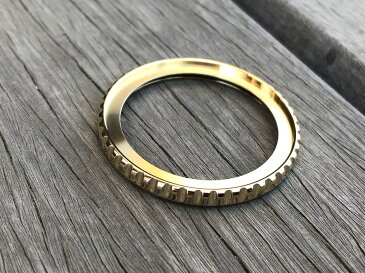 【SEIKO MOD カスタムパーツ】316Lステンレス製 ベゼル 艶あり/ポリッシュ ゴールド ミリタリー/コイン カスタム用パーツ LEVEL7