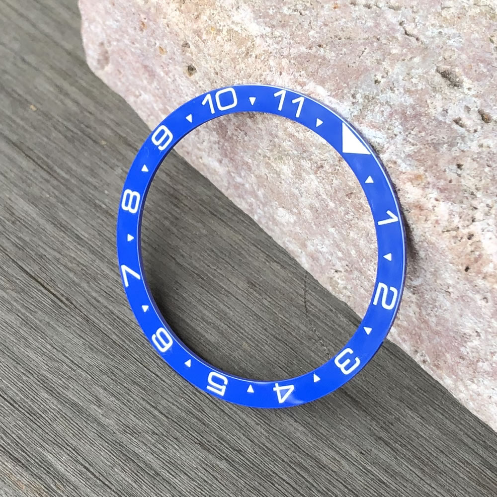 LEVEL7 2014年3月、『オンリーワン』をブランドコンセプトにオールハンドメイドのレザークラフトブランド【LEVEL7】として誕生。 2018年、コダワリを100％製品に詰め込むため、自社にレザー工房を構え自社製造を開始。 2020年...