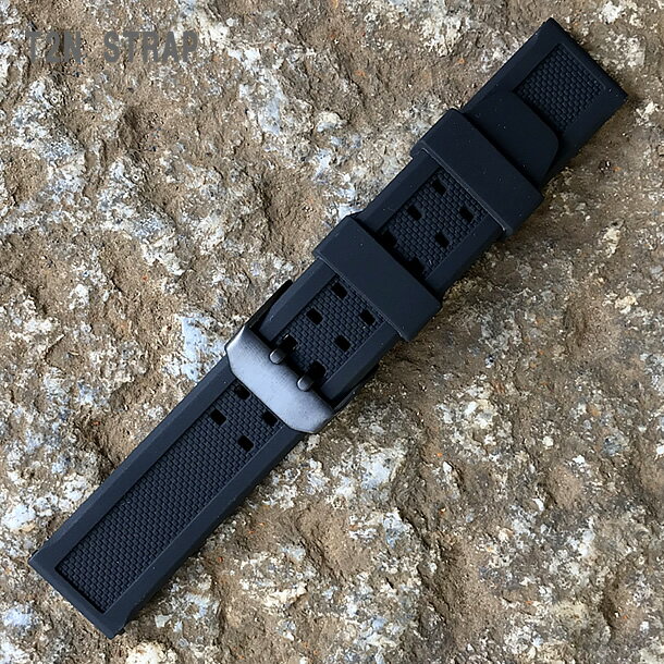 【メール便送料無料】 LUMINOX/ルミノックス対応 ベルト幅23MM ラバーベルト 交換ベルト PVD ブラックバックル 対応例:カラーマーク 3050BO ブラックアウト 3050 3051 3081 3151 8821 8823 8826など【あす楽対応】