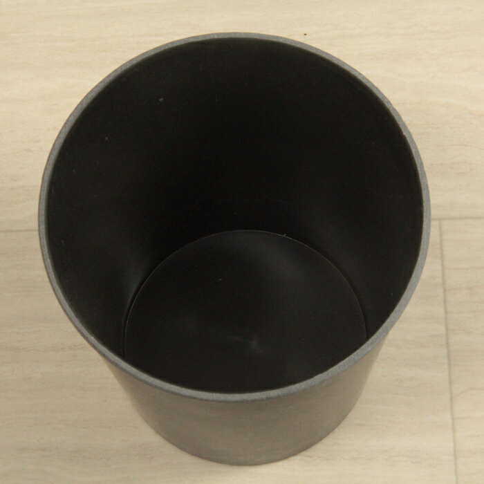 プラスチックポット 〔043063〕 丸 13.5cm 黒灰 ブラックグレー 4号鉢用 鉢カバー 鉢底穴無 ◆穴あけ加工の選択可◆