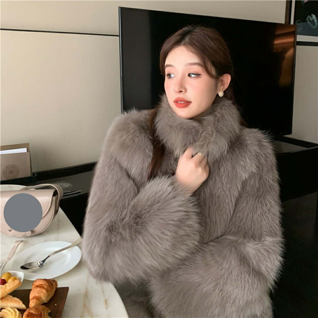 スタンドカラー ファージャケット レデイース ファーコート 毛皮コート ショート丈 フェイクファー もこもこ 柔らかい 防寒 ふんわり 暖かい きれいめ 着痩せ 大人可愛い おしゃれ 秋冬アウター カジュアル 女子 お出かけ 20代 30代 送料無料(4.0)