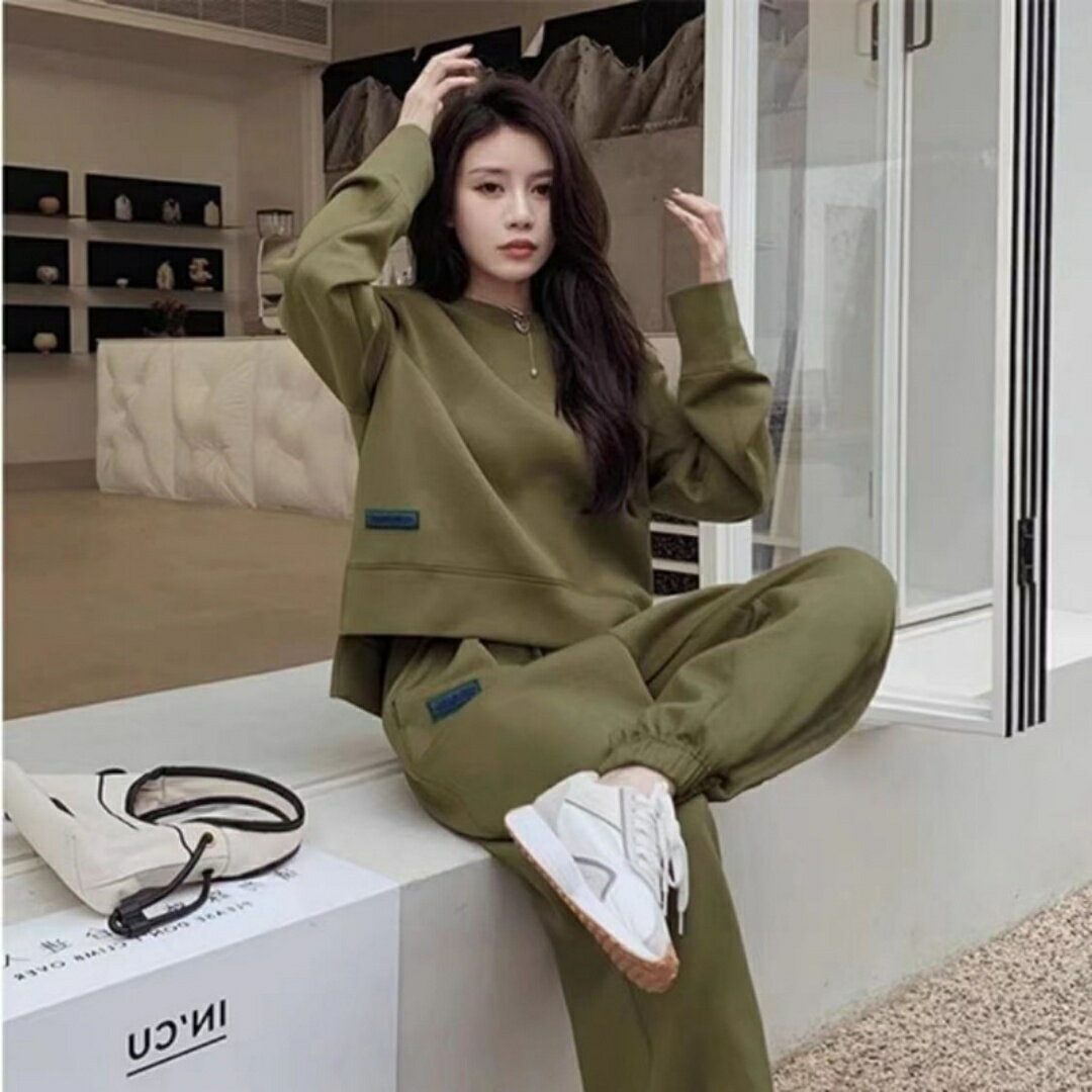 セットアップ レディース 長袖 スウェット ロングパンツ 上下セット カジュアル 普段使い 通勤 リラックスウェア おしゃれ ファッション 着回し ポリエステル 綿 混紡 春秋 秋冬