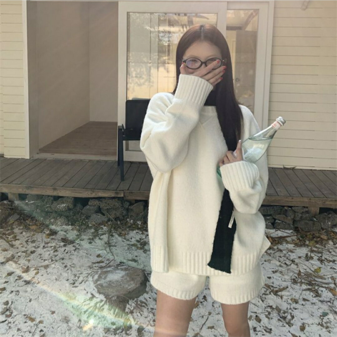 レディース 秋冬 ニット トップス ハイウエスト ワイドレッグ ショートパンツ セット ゆったり リラックス カジュアル シルエット 暖か 普段使い