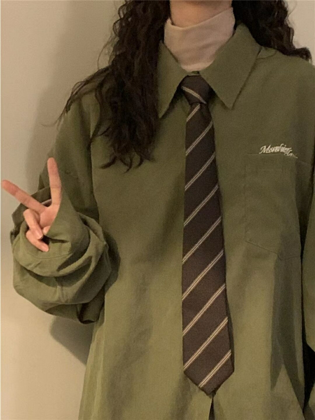 長袖シャツ ネクタイ付き シャツブラウス レディース 女子 春 スクールシャツ 体型カバー ゆったり 通気性 トップス 女の子 制服 学生服