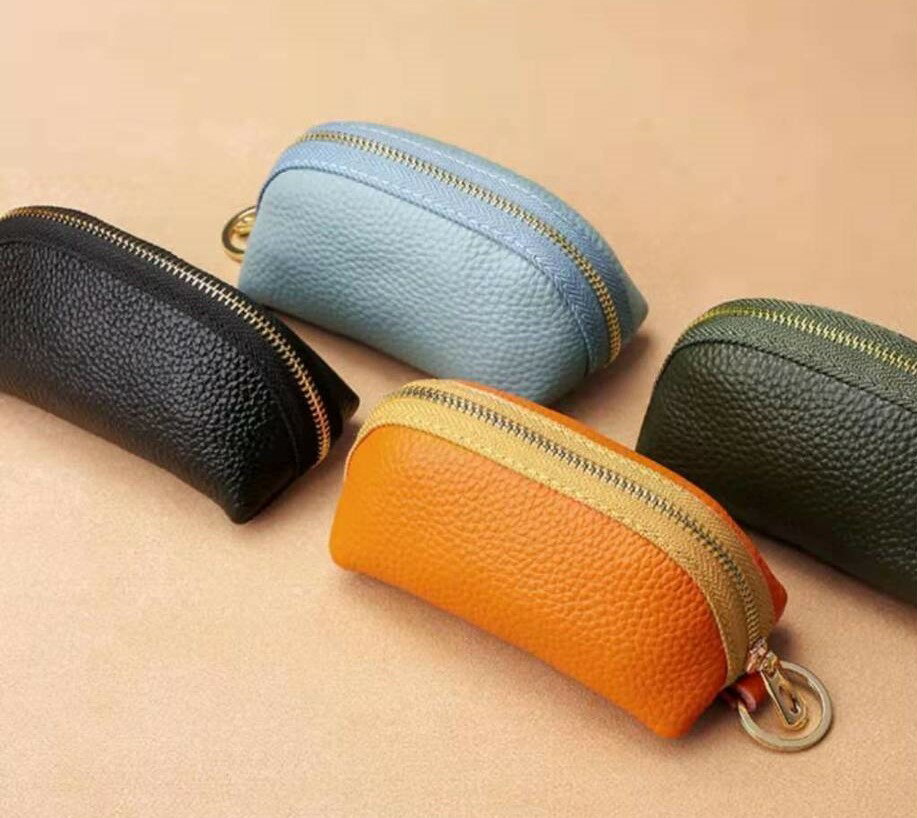 送料無料 ABZ02pu小銭入れ半円型小さい高級革製小銭や実印宝石 宝飾 貴金属 コスメ