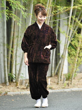 ベロア作務衣(幾何柄・大バラ柄・小花柄)(M-L)【冬用 作務衣(さむえ)女性用】〔送料無料〕