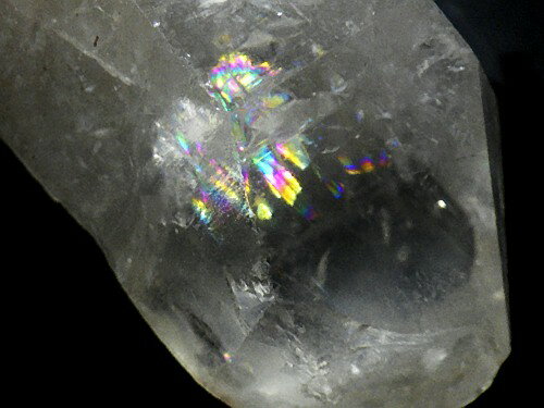 虹入り水晶 レインボークォーツ 293g 天然水晶 レインボークリスタル 大きいサイズ 原石 RAINBOW QUARTZ ブラジル産 送料無料 No.03