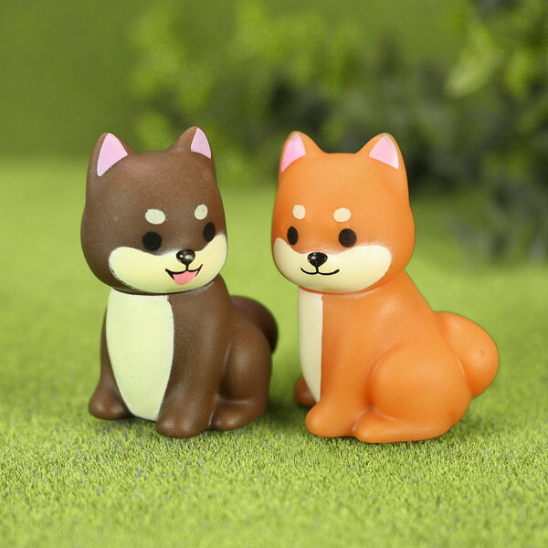商品説明 【商品名】ぷかぷか柴犬 【24個】 【商品サイズ】 本体サイズ：H45×W30×D25mm 【色】8種アソート。色柄指定不可。 【注意事項】こちらの商品は業務用商材の為、不良品が出たとしても返品・交換・返金は一切出来ません。 ※こちらの商品には、すくい枠(ポイ)、スーパーボールはついておりませんのでご注意ください。
