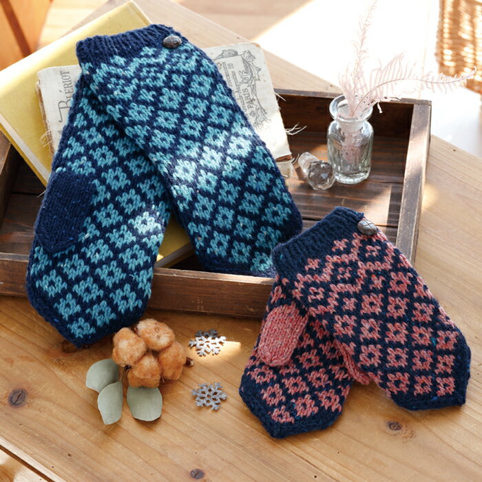 【 無料編み図公開 / 作品 】222aw-15 編み込みミトン【847】レインボー（完売終了）2022/9/2のサムネイル