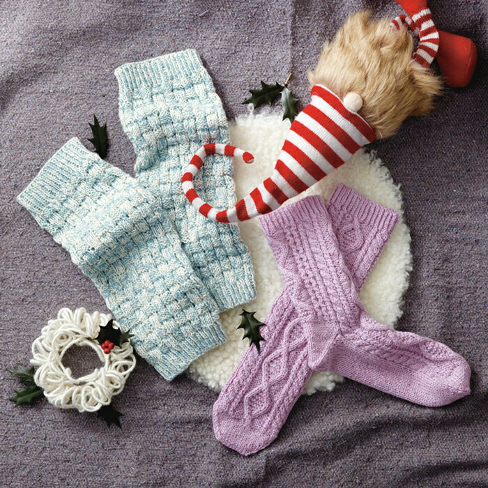 【 無料編み図公開 / 作品 】222aw-18 ソックスとレッグウォーマー【811】カメレオン カメラ ソリッド （完売終了）【373】アーバン（完売終了）2022/9/2のサムネイル