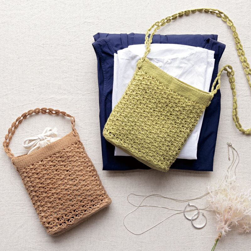 【 無料編み図公開 / 作品 】224SU-08 ミニバッグ＆ショルダーバッグ【380】HEAT+（ヒートプラス）モデル身長：161cm2024/5/1のサムネイル