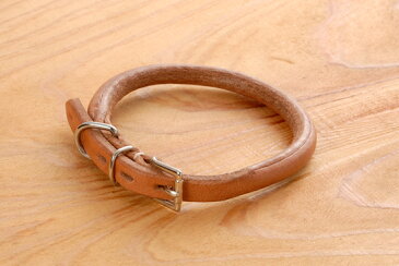 ねこの首輪 子猫用 0号(丸革 革幅:約9m/m サイズ:約22.5cm)【馬具職人ハンドメイド】【ネコ用首輪】