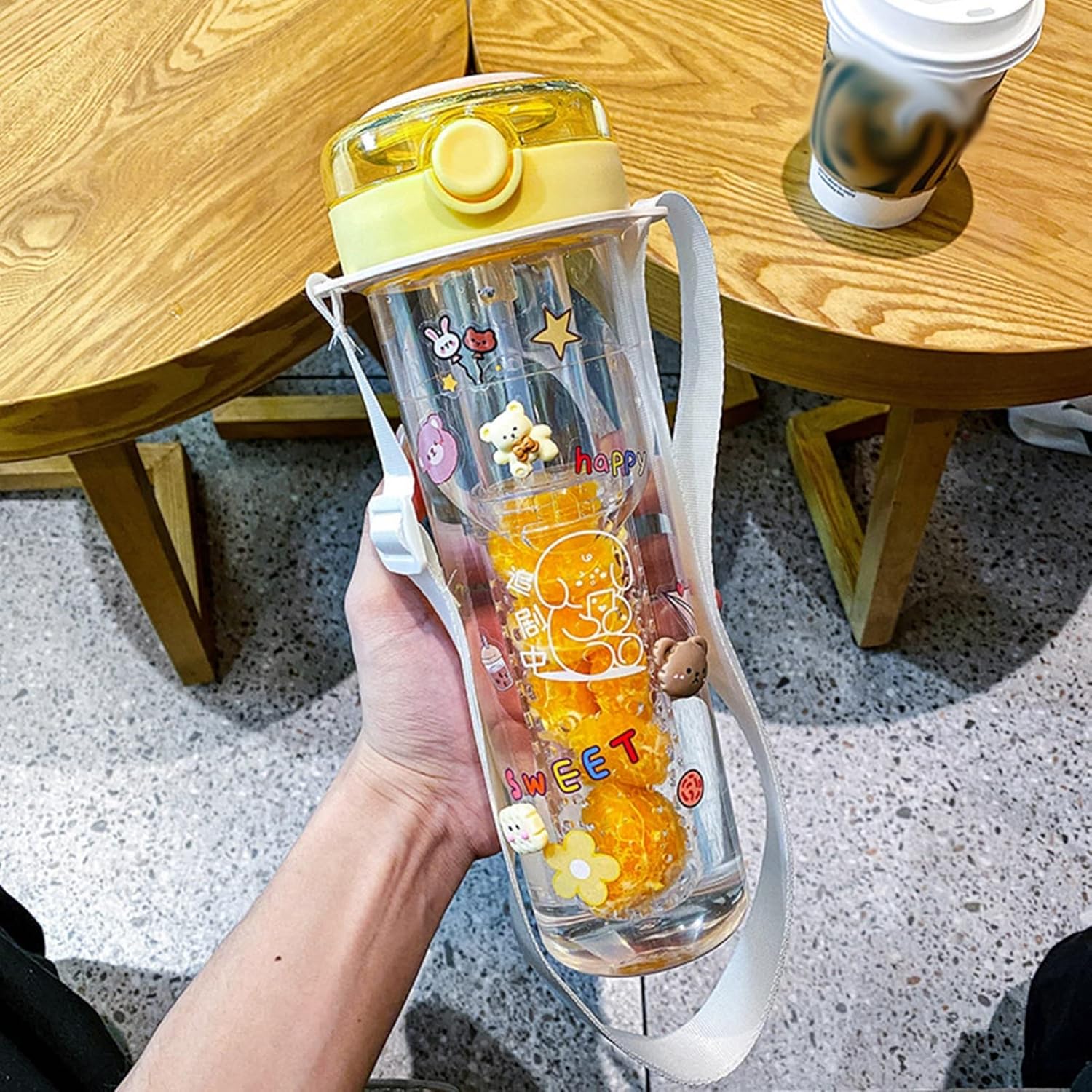 ウォーターボトル 水筒 850ml クリアボトル お茶漉 分離式 ストロー ワンタッチオープン ベルト付き 大..